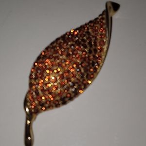 Vintage Weiss brooch